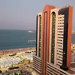 Via Venetto Flat vista à beira-mar de Fortaleza